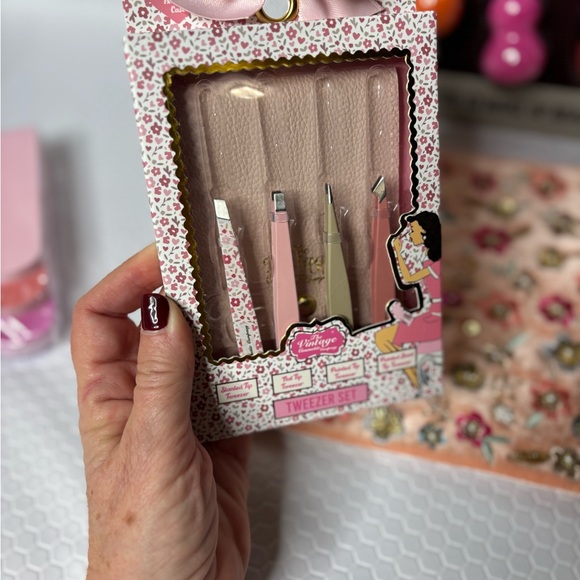 Self Care in Pink Bundle 5 Pieces - Picture 6 of 8